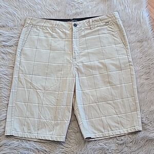 Hurley mens khaki white and black plaid shorts size 36